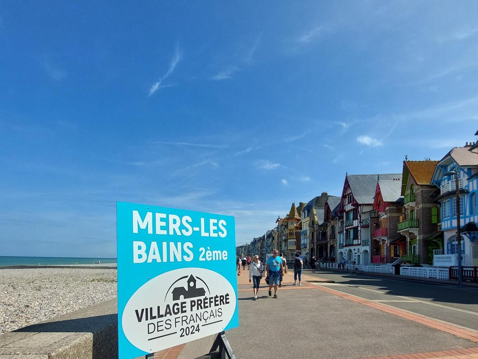 Les Bains De